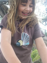 t-shirt - fantail : eco-cool organic cotton baby clothes